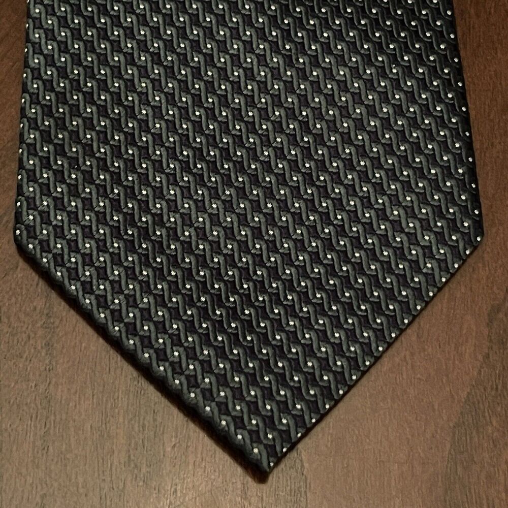 Vintage Michael Duru Hand Made 100% Silk Men’s Neck Tie Made In China